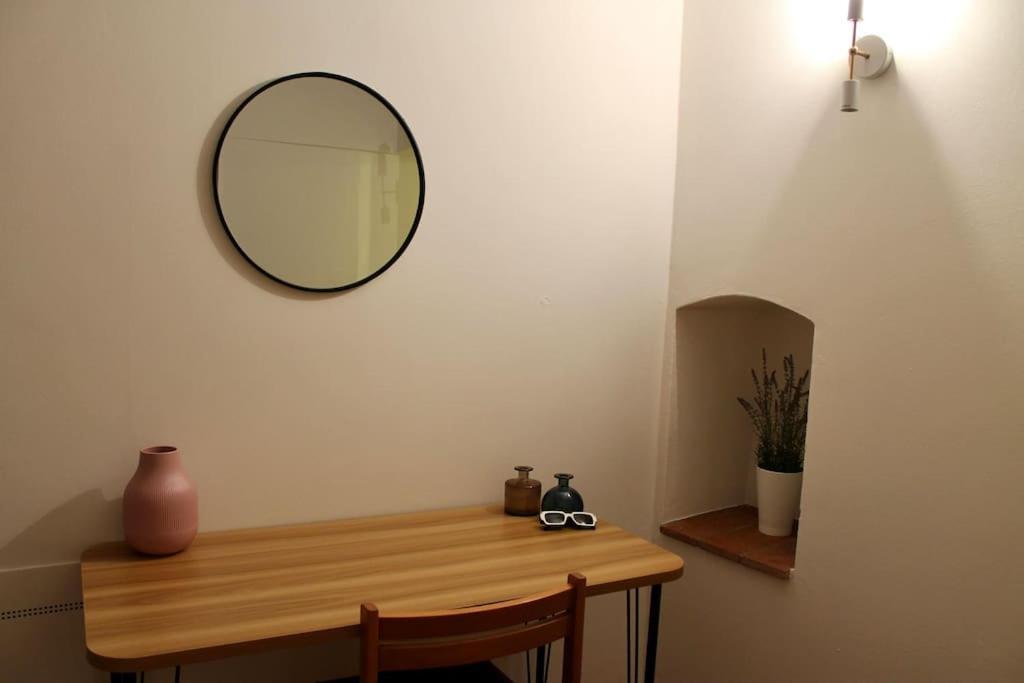 Cute Apartment Near Santa Croce Florence Buitenkant foto