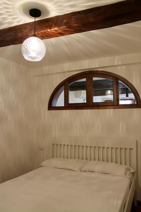 Cute Apartment Near Santa Croce Florence Buitenkant foto